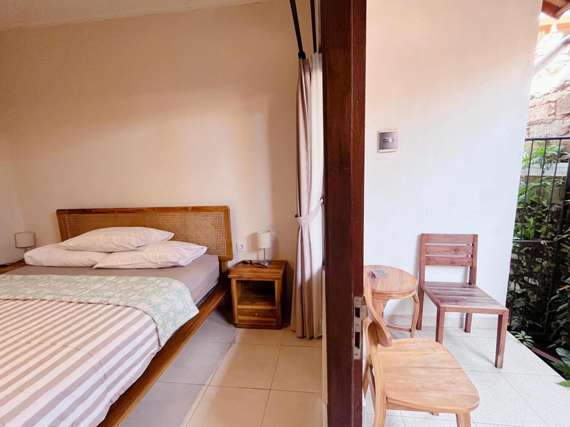 Agung'S Annex Homestay Sanur  Exterior photo